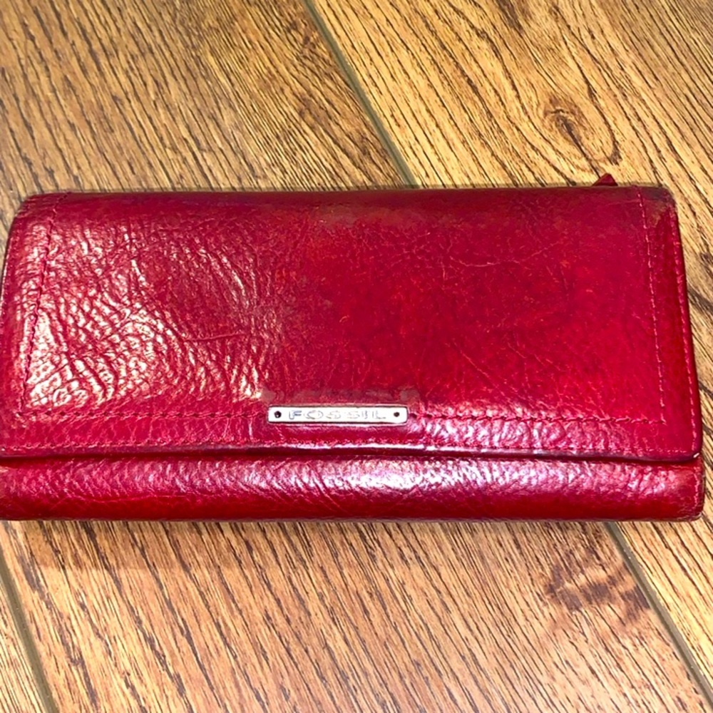 Fossil Women’s Leather Trifold Wallet Deep Red Leather